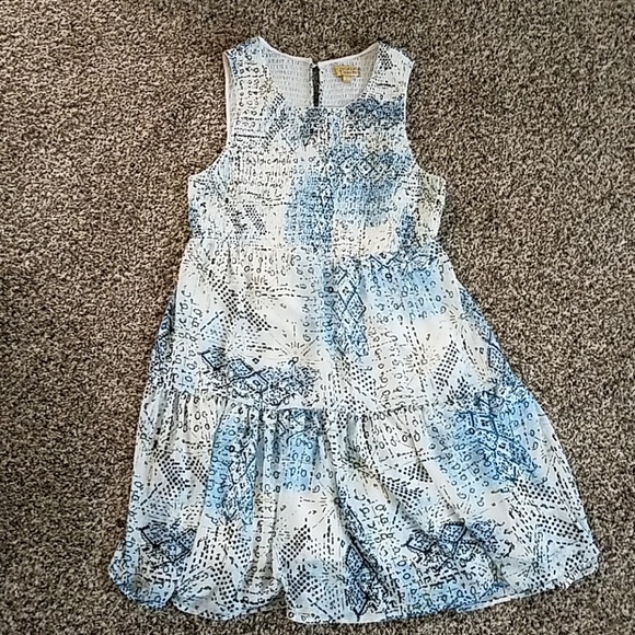 princess vera wang Dresses & Skirts - Beautiful dress by Vera Wang